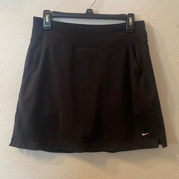 Nike Pants - Nike Golf dri-fit skort size small
